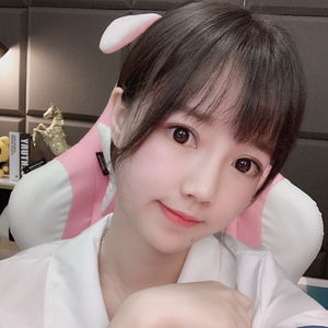 百合嗯啊+摸+湿+内裤视频
